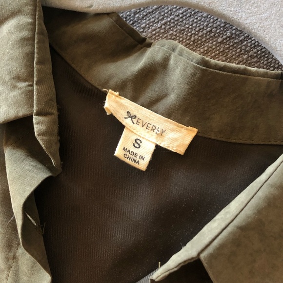 Olive green and cream button-down - Picture 4 of 4